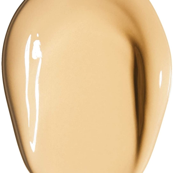 Revlon Candid Concealer 001 Banana. - Picture 3 of 3